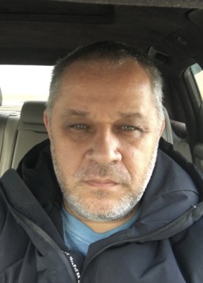Виктор из Петрозаводска 51 год