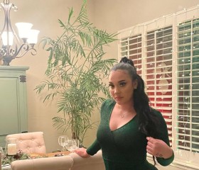 Sandra Davis, 37, Los Angeles