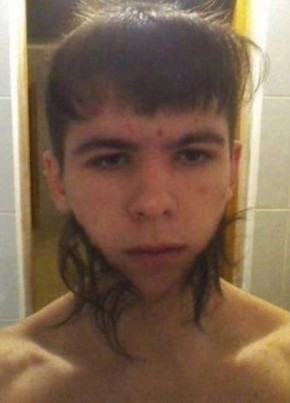 Роберт, 20, Россия, Санкт-Петербург