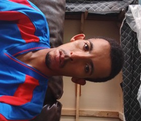 Maurício, 30, Peruibe