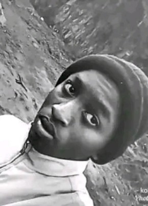 Tally, 21, Kenya, Nakuru