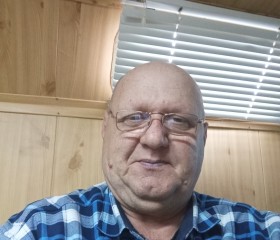Viktor, 58, Astrakhan