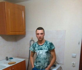Артем Матвеев, 32 года, Колюбакино