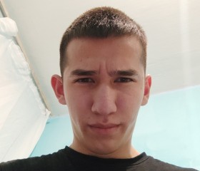 Руслан, 18 лет, Казань