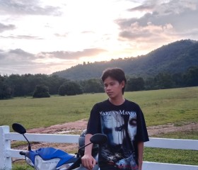 Phyo htet, 23, Ranong