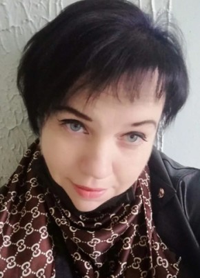 Алёна, 47, Россия, Свободный