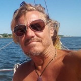Erod Genous, 54  , Naples