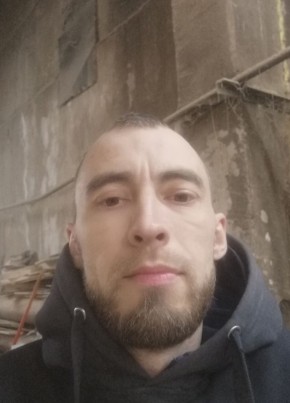 Дмитрий, 39, Россия, Тихвин