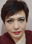 Oksana, 42, Usinsk