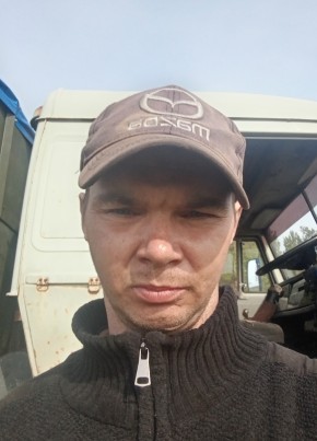 Владимир Кирюхин, 34, Россия, Сызрань