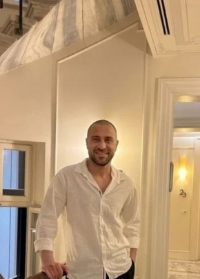 Максим из Уфы 37 лет