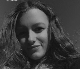 Sara, 22, Agen