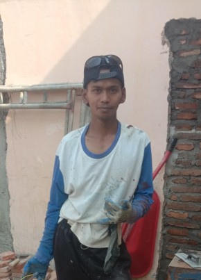 Fuad из Kota Surakarta 33 года