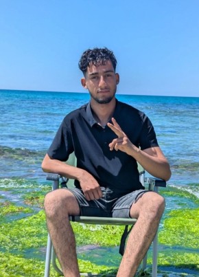 ايوب из Annaba 19 лет
