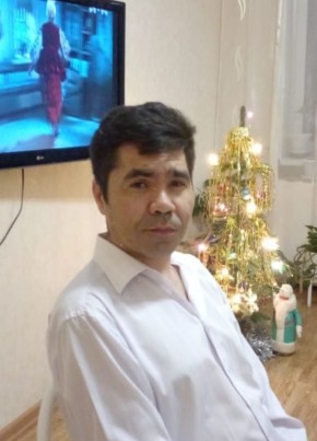 Владимир, 40, Россия, Северобайкальск