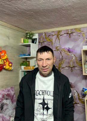 Андрей из Черногорска 52 года
