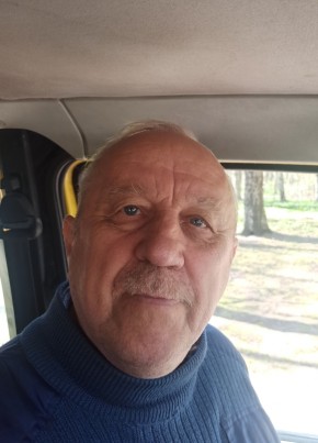 Алексей из Петродвореца 70 лет