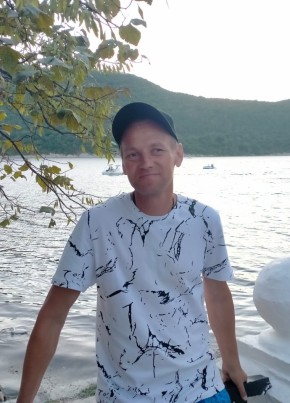 Александр из Кондрово 45 лет