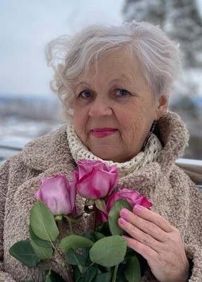 Ирина, 65, Россия, Сарапул
