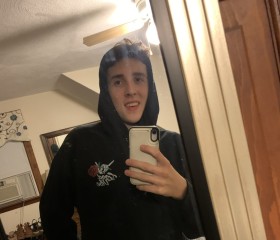 Harry, 25, Norwood (Commonwealth of Massachusetts)