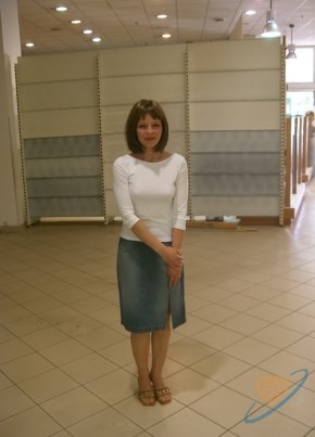 Лена, 48, Россия, Светлый (Калининградская обл.)