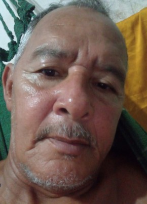 Cauby из Paulista 65 лет