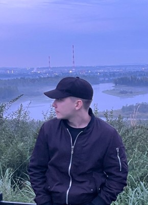 Евгений из Красноярска 19 лет