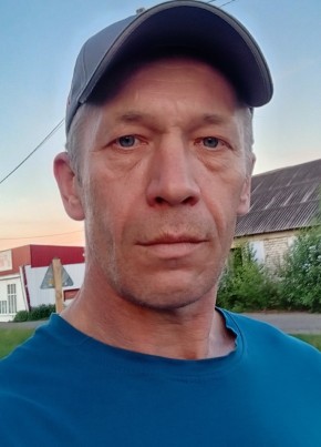 Денис из Петрозаводска 49 лет