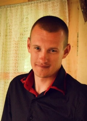 Артем из Узловаи 36 лет
