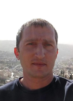 Александр из Ессентуки 44 года