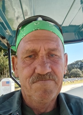 Buddy, 60, United States of America, Portsmouth Heights