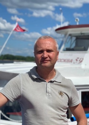 Максим из Ногинска 49 лет