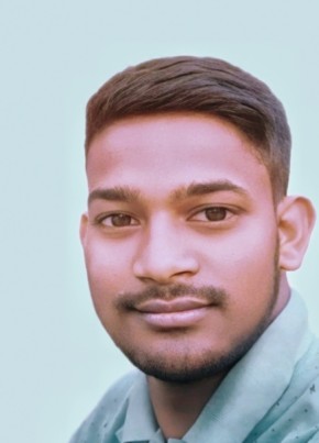 Avi Kumar, 21, India, Luckeesarai