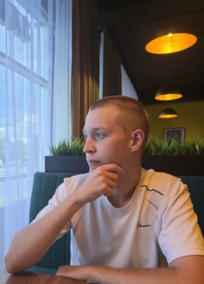 Никита из Новочебоксарска 21 год