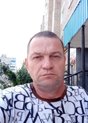 Игорь из Мелеуза 54 года