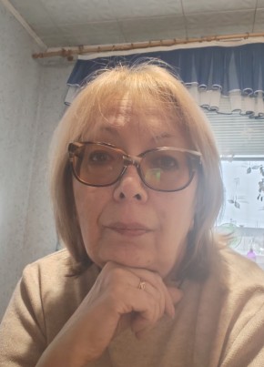 Елена из Нижнего Тагила 63 года