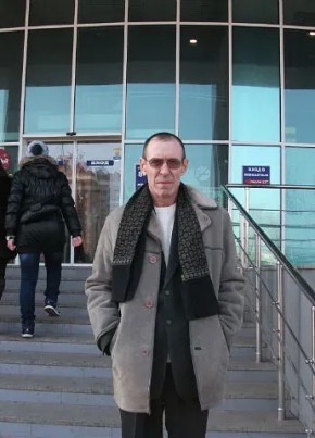 александр из Кургана 69 лет