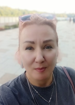 Natalia из Amsterdam 52 года