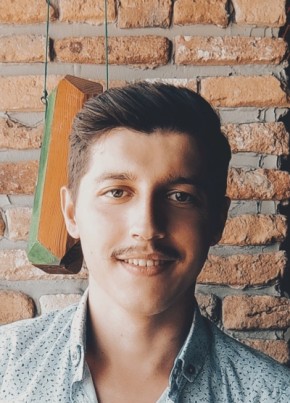 Mehmet Kılıçlı, 23, Türkiye Cumhuriyeti, İstanbul