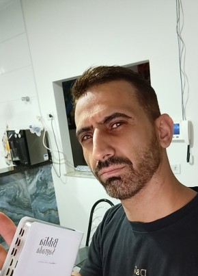 Freitas из Uberlândia 39 лет