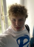 Anton, 18, Omsk