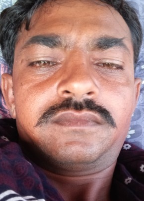 Sanjay Dadrecha, 21, India, Ahmedabad