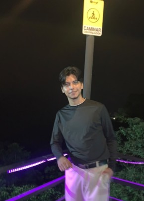 Gus из Guayaquil 24 года