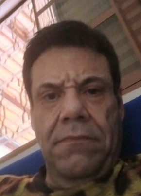 Plínio из Uberaba 56 лет