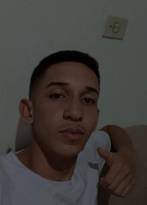 Igor из Delmiro Gouveia 20 лет