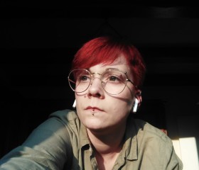 Malyéna , 31, Chatellerault