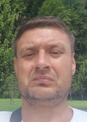 Михаил из Челябинска 47 лет