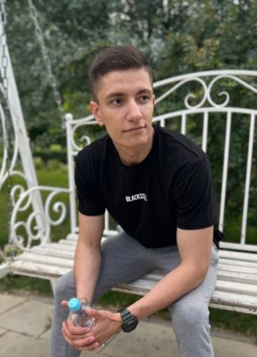 Андрей, 25, Россия, Сызрань