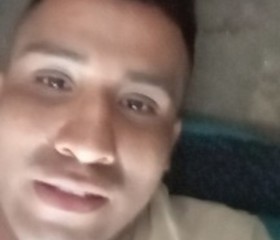 Christian, 31, Leon