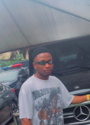 Ugochiukwu из Lagos 23 года